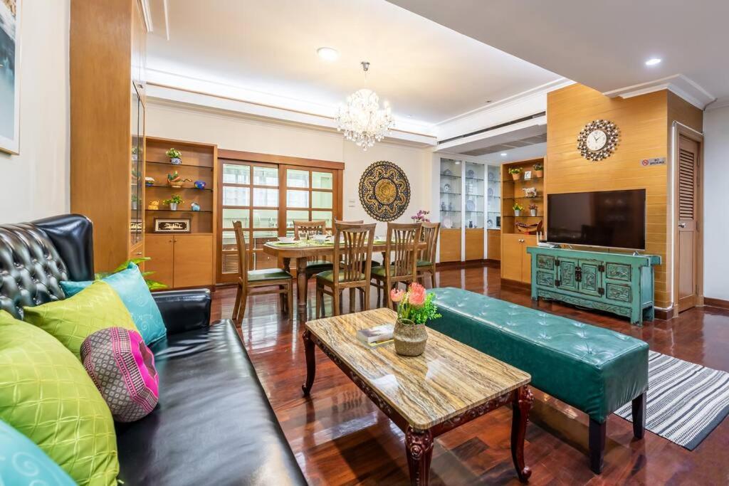 At Nana-5bed, Center, Nana Bts, Mbk, World, Siam וילה בנגקוק